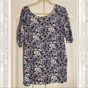 Motherhood Maternity Floral top Medium